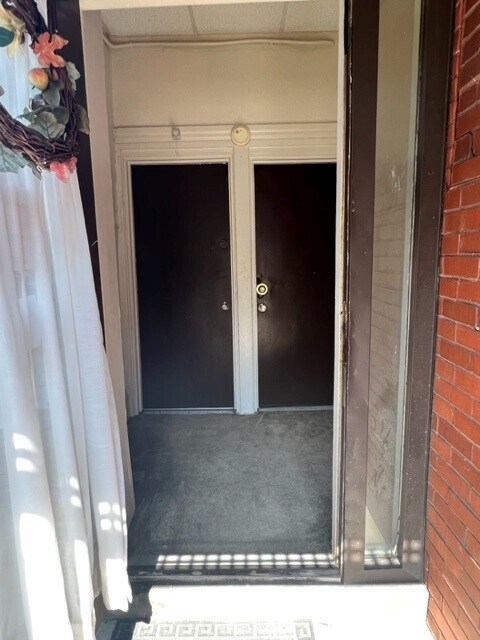 Building Photo - 448 Brownsville Rd