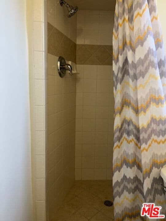 Building Photo - 237 Marine St