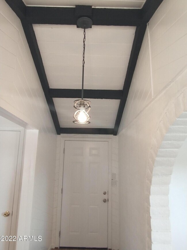 Building Photo - 13802 N 17th Ave