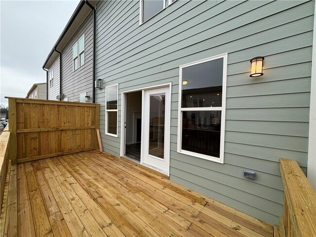 Building Photo - 2680 Whistler Wy NE