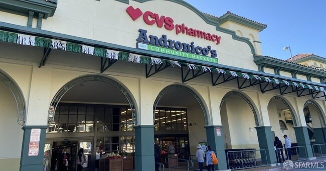 Building Photo - 365 22nd Ave