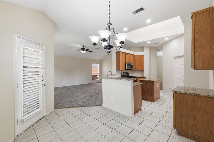 Building Photo - 11449 Pagewynne Dr