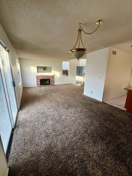 Building Photo - 1195 Bautista Ln