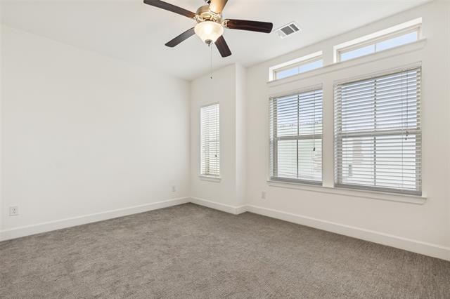 Building Photo - 750 High Garden Pl