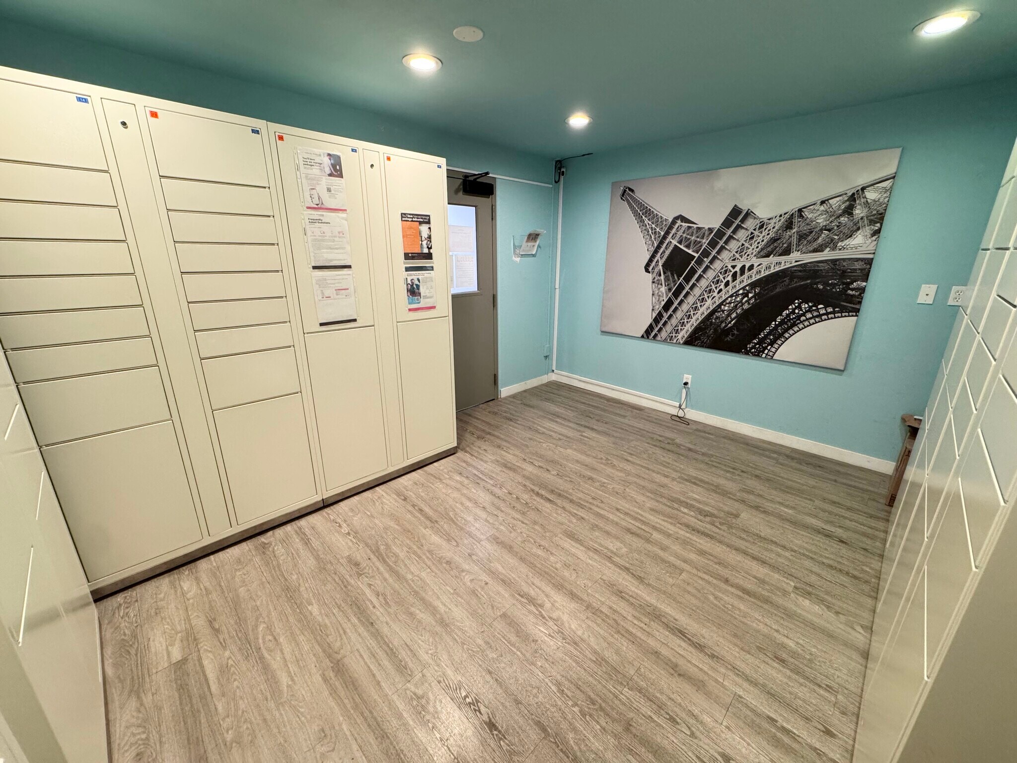 Building Photo - 7001 Sand Point Way NE