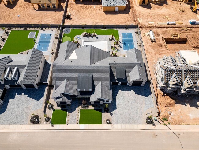 Building Photo - Gorgeous Custom Single Story with RV Garage