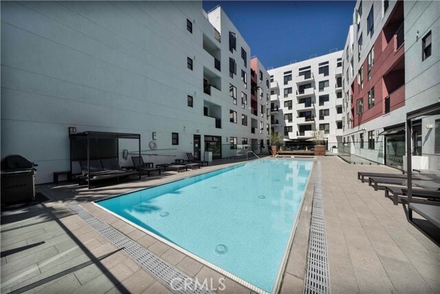 Building Photo - 1234 Wilshire Blvd