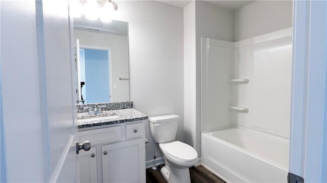 Building Photo - 3675 Abbey Wy