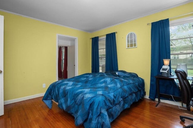 Building Photo - Coming Soon! 3 Bedroom 2 Bath 2 Carport Re...