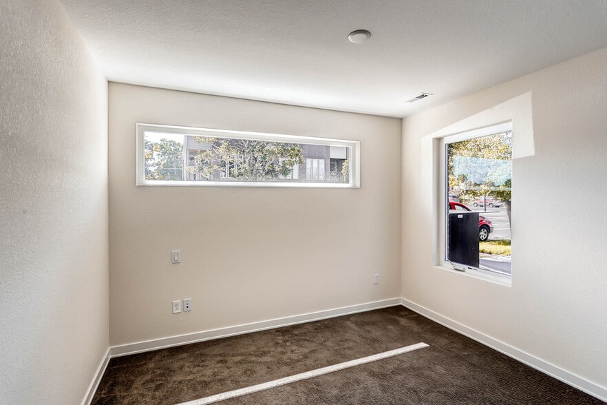 Building Photo - 3415 Larimer St