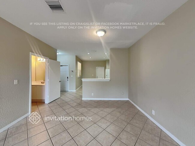 Building Photo - 2440 Cordoba Bend