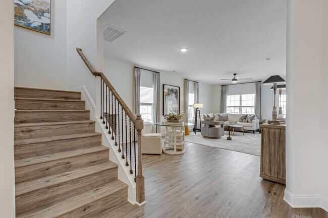 Building Photo - 1005 Beech Tree Cv