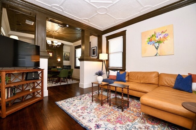 Building Photo - 407 Cordell St