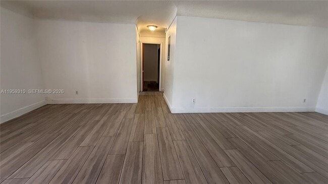 Building Photo - 2811 NW 26th Ave