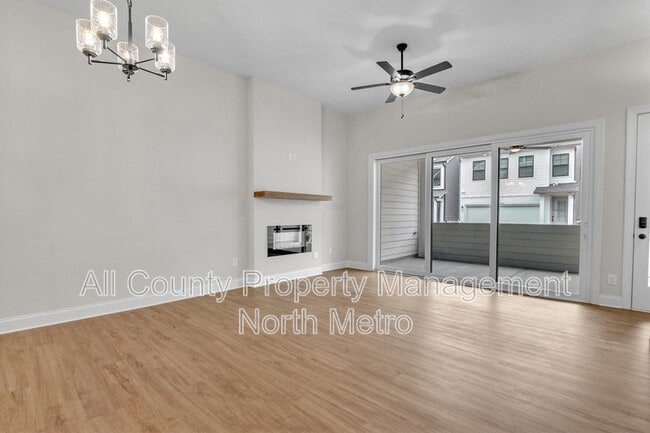 Building Photo - 718 Stickley Oak Way