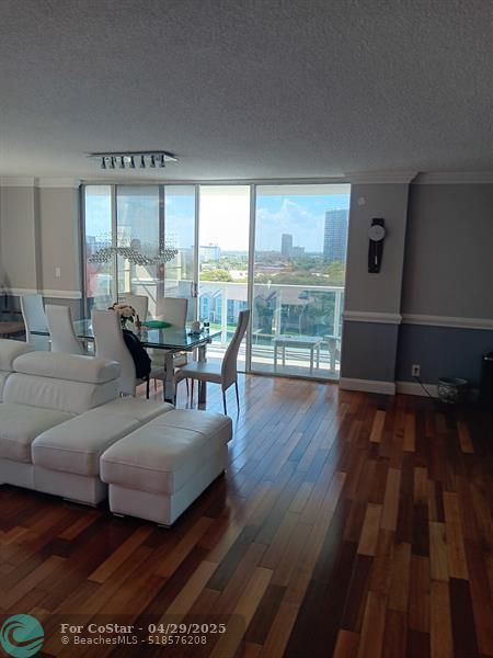Building Photo - 3800 S Ocean Dr