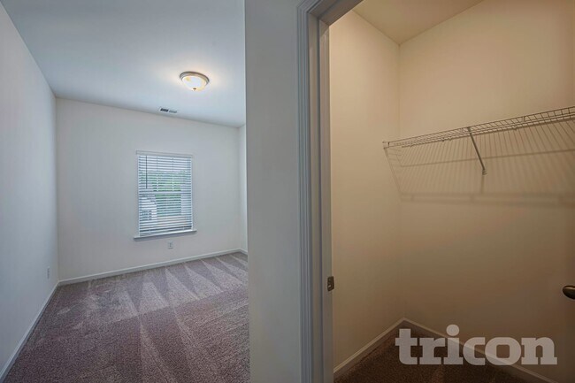 Building Photo - 110 Chapel Meadow Ln SW