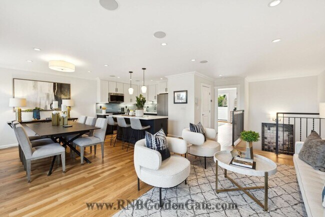 Building Photo - Gorgeous 3 bedroom, 2 and a half bathroom condo in Bernal Park for rent!