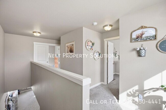 Building Photo - 1111 Hilltop Ave NE