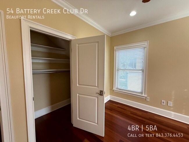 Building Photo - 54 Battery Crk Clb Dr