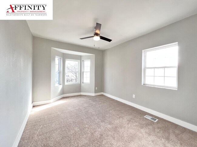 Building Photo - 3606 S Benton Ave