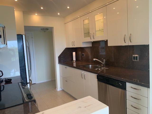 Building Photo - 950 Ponce De Leon Rd