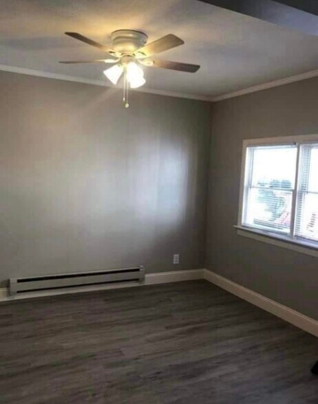 The picture does not show the entire room - 34 Armory St