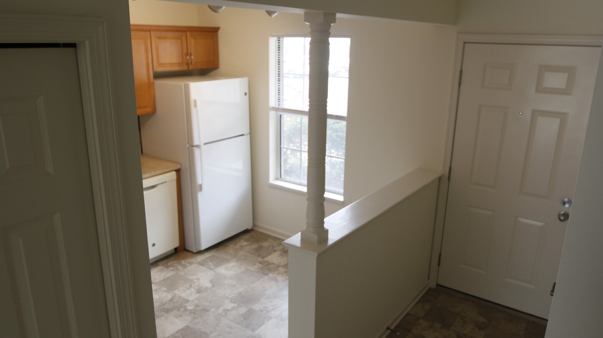Building Photo - 27 Ramsgate Ln