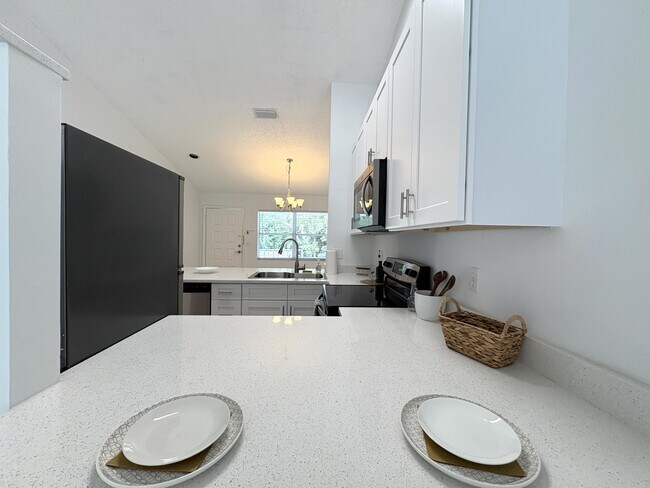Building Photo - 133 Wading Bird Cir