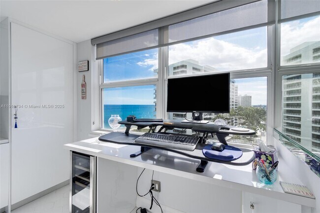 Building Photo - 1200 S Ocean Blvd