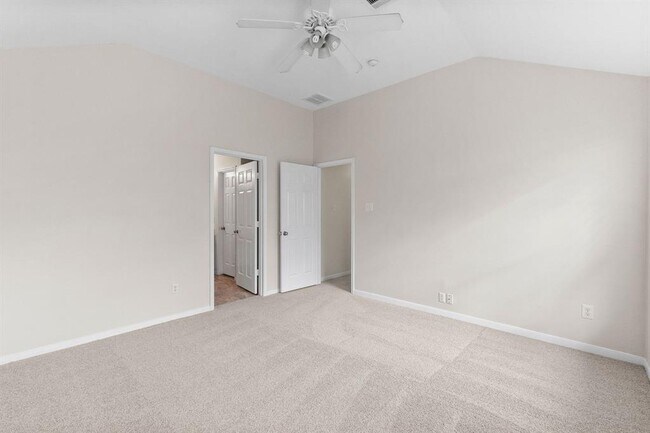 Building Photo - 16957 Wren Hill St