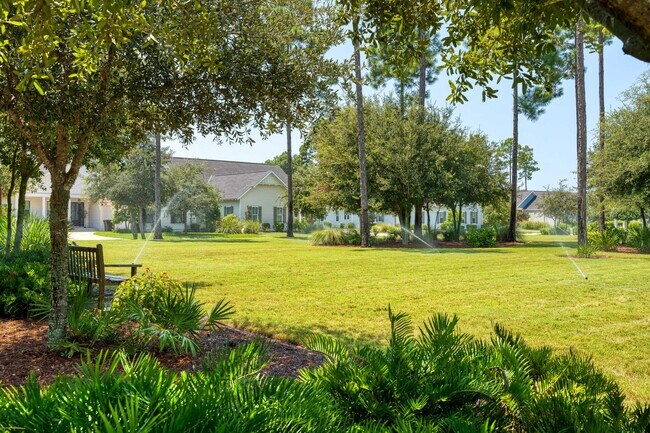 Building Photo - 39 Suwanee Dr