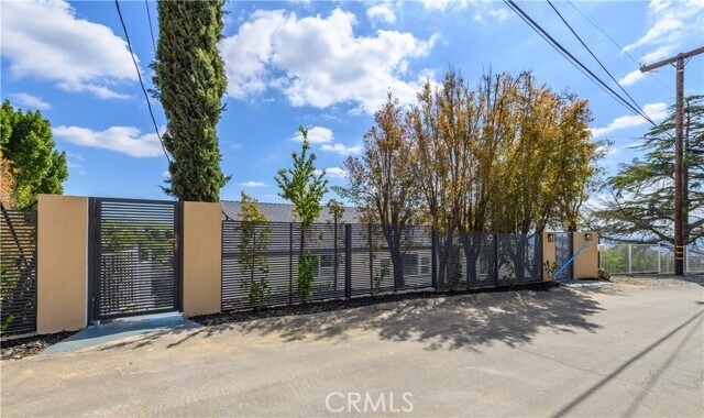 Building Photo - 1108 Dorothea Rd