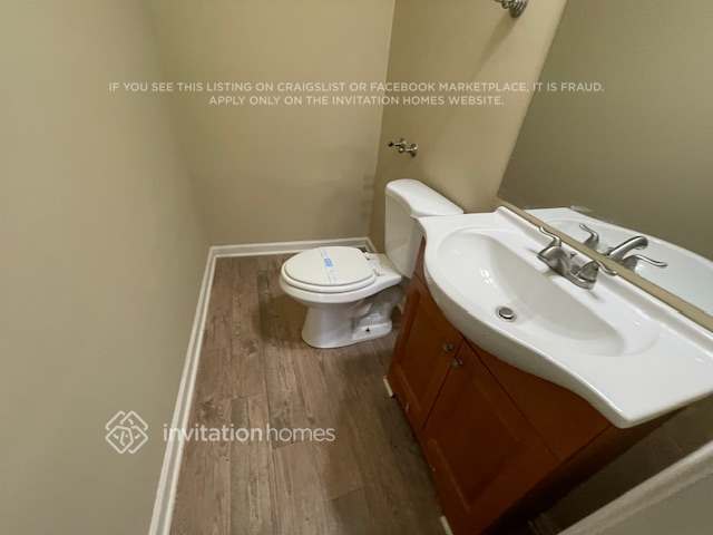 Building Photo - 5281 Shallow Wood Ln