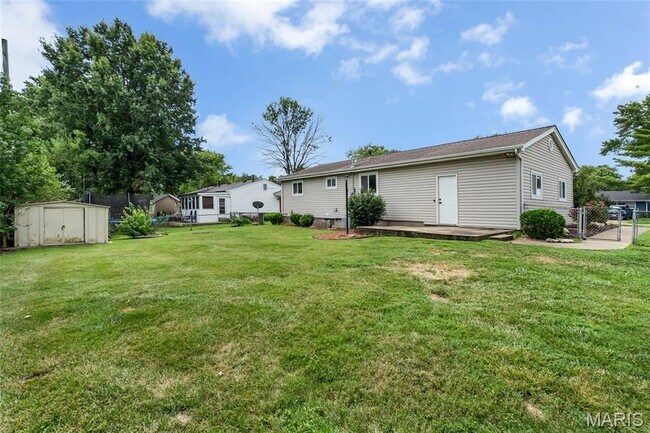 Building Photo - 524 Cheryl Ann Dr