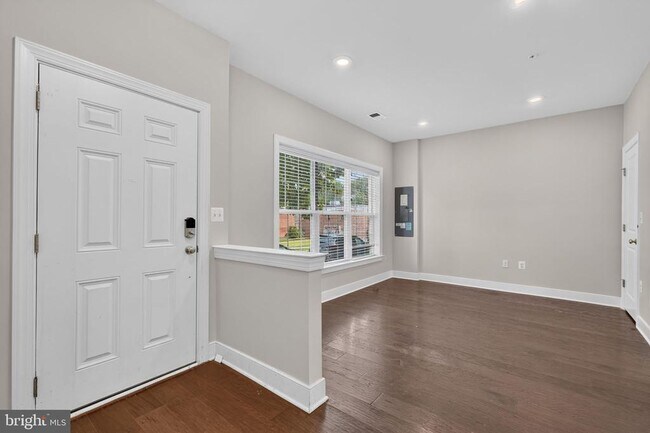 Building Photo - 4713 Cherokee St