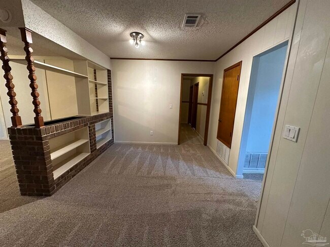 Building Photo - 2952 Breckenridge Dr