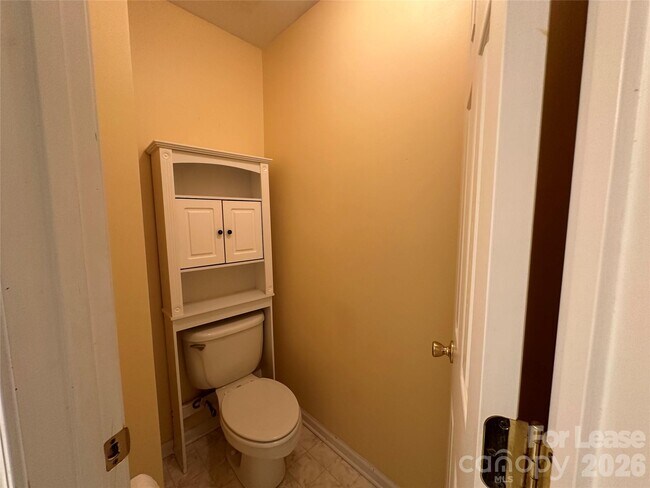Building Photo - 6954 Beverly Springs Dr
