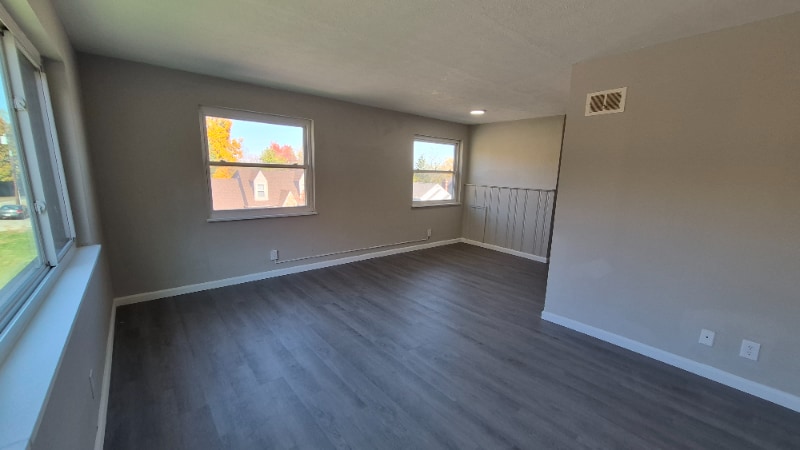 Building Photo - 4286 Catalpa Dr.