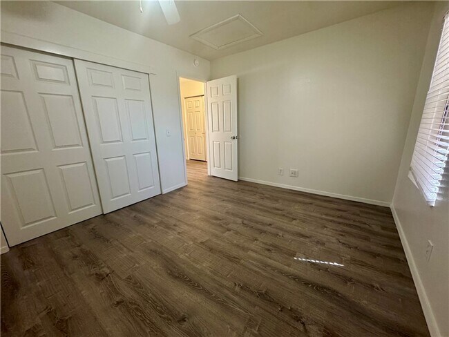 Building Photo - 1564 Turquoise Rd