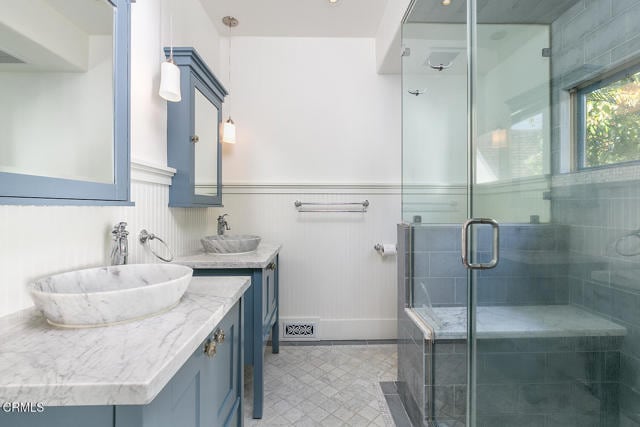 Building Photo - 5240 Ellenwood Pl