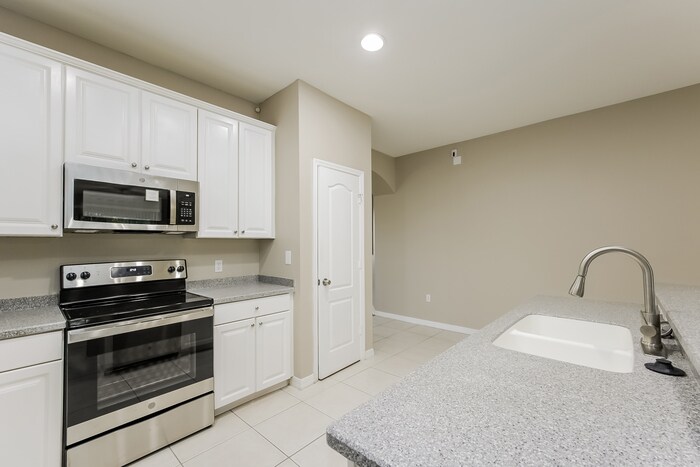 Building Photo - 3171 Marshfield Preserve Way