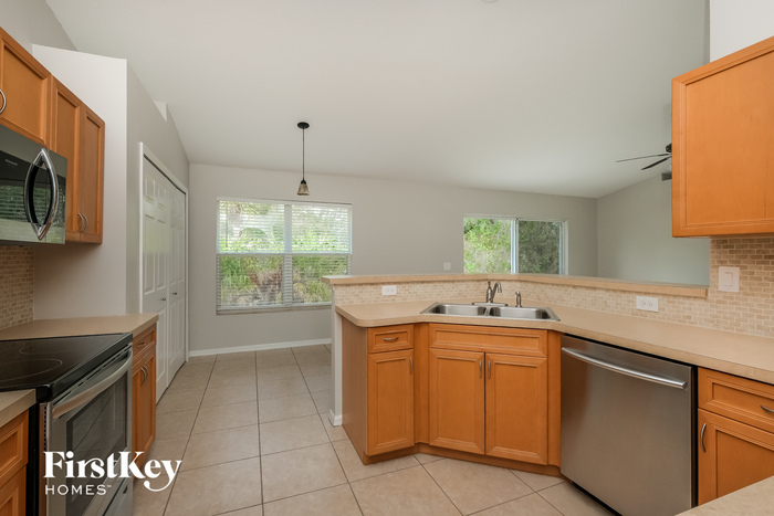 Building Photo - 4309 Ocala Terrace