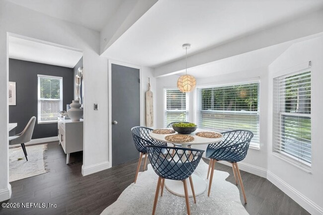Building Photo - 14352 Crystal Cove Dr S