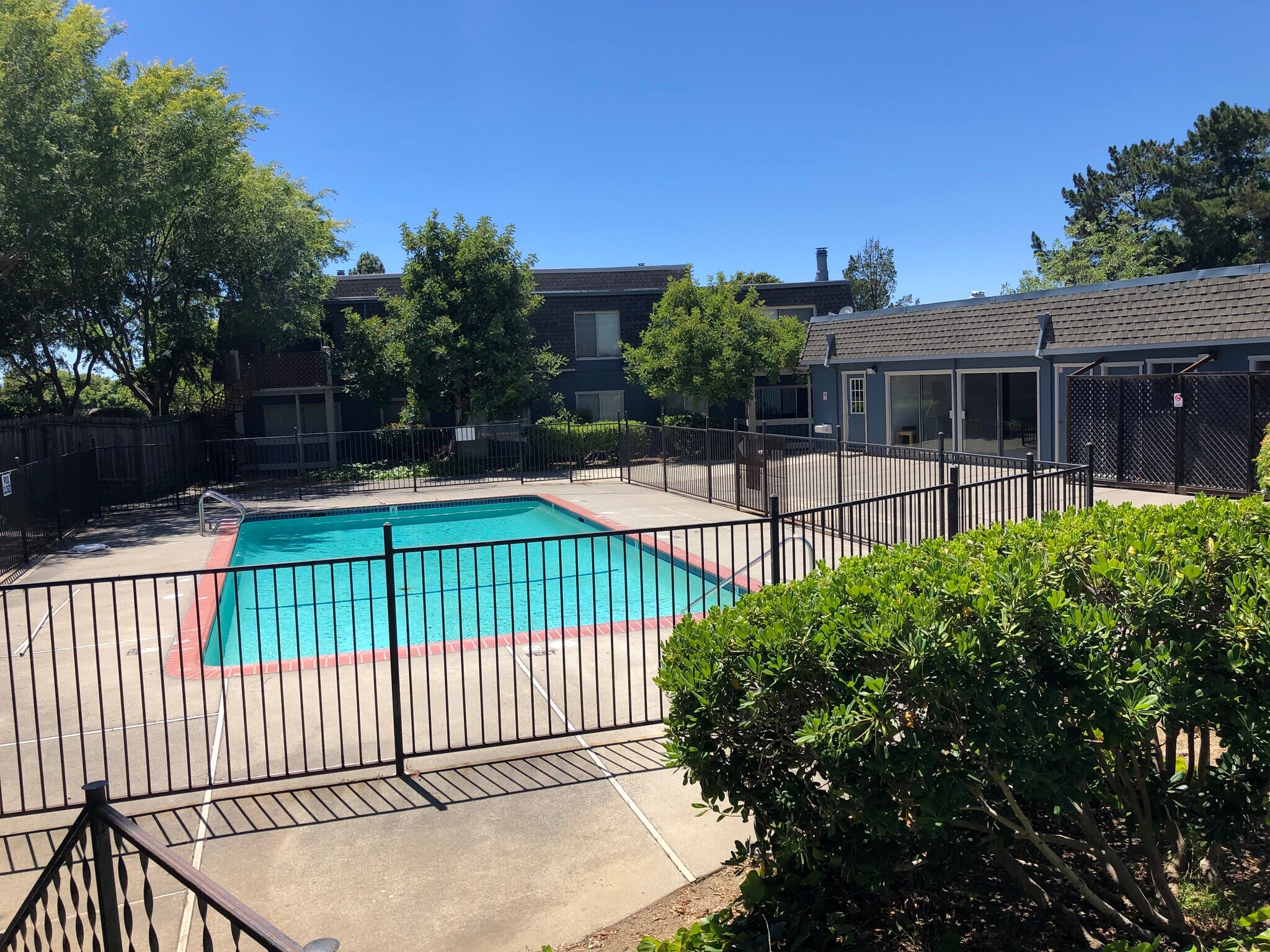 Building Photo - 1457 N Camino Alto