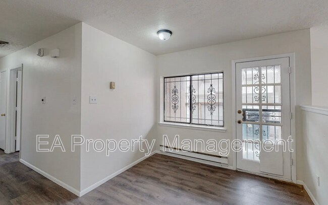 Building Photo - 12912 Marva Pl SE