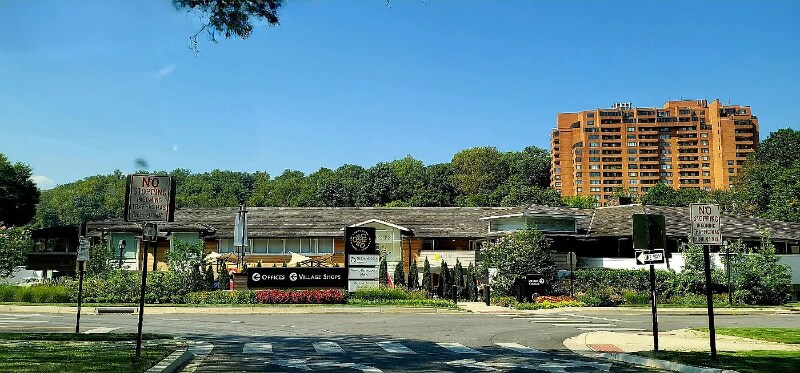 Building Photo - 111 Hamlet Hill Rd