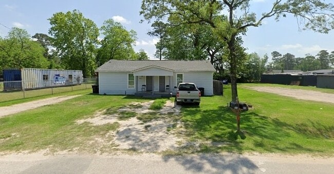 Building Photo - 8810 Lanewood Dr