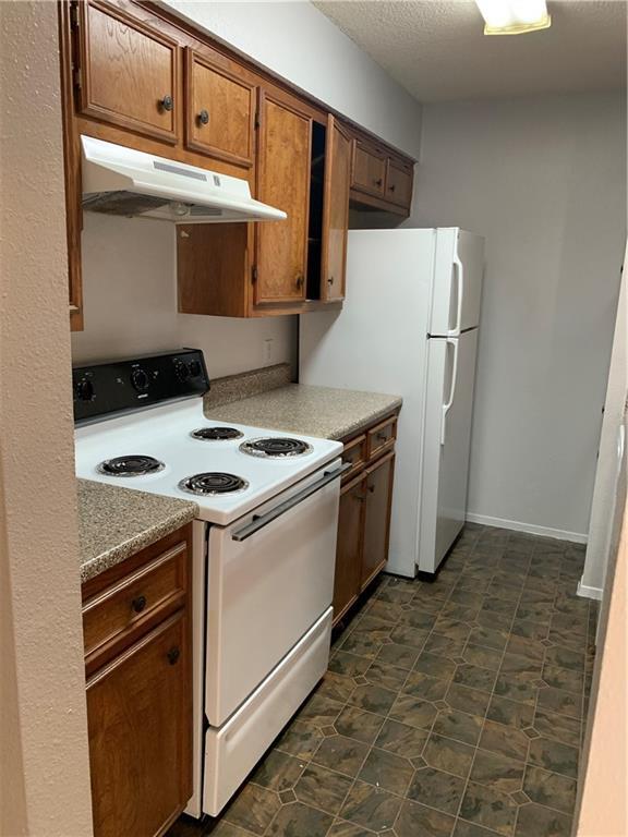 Building Photo - 10616 Mellow Meadow Dr