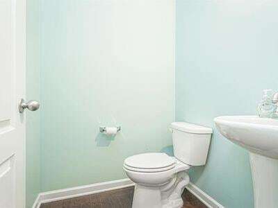 Building Photo - 145 Townview Dr